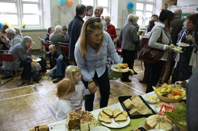 People and Food Pierce Hall